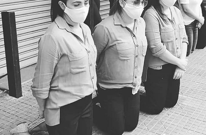 Empresários obrigam trabalhadores a se ajoelhar em protesto contra quarentena na PB