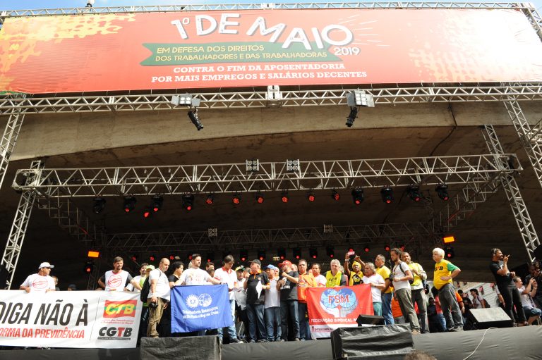 Live do Trabalhador: Centrais Sindicais fazem 1º de Maio unificado na Internet