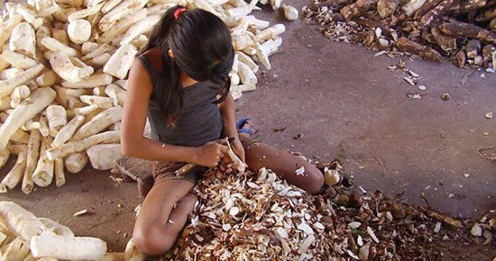 Centrais sindicais criticam proposta de Bolsonaro de exploração de mão de obra infantil