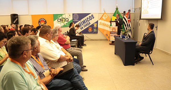 SETH participa do 9º Seminário de Saúde do Trabalhador promovido pelo Sindalquim