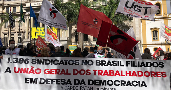 Com 1 milhão de assinaturas, Carta pela Democracia mostrou unidade contra ataques de Bolsonaro
