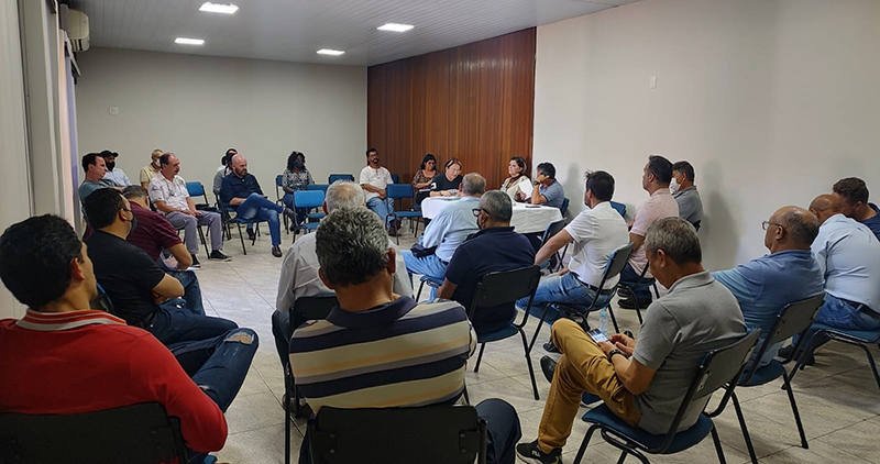 SETH e FECOESP discutem estratégias para a campanha salarial dos Empregados em Condomínios