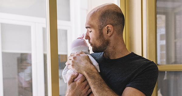 Lula sanciona lei que amplia licença-paternidade no Brasil