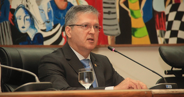 Tomador e prestador respondem juntos por fraude em terceirização, decide TST