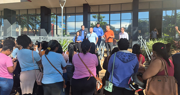 Trabalhadoras da Produserv paralisam atividades e SETH alerta para continuidade da mobilização